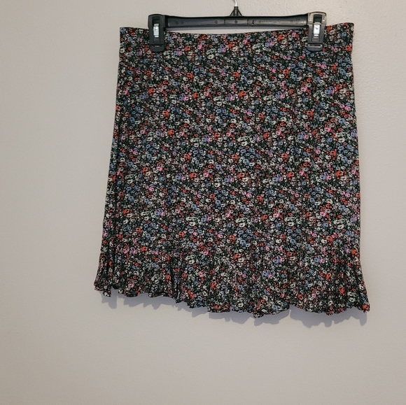 Loft Floral Mini Skirt - Picture 4 of 5